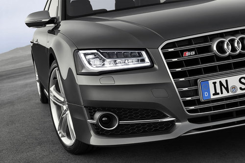 AUTOWELT | Audi A8 - schon gefahren | 2013 
