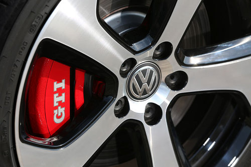 AUTOWELT | VW Golf GTI VII - schon gefahren | 2013 