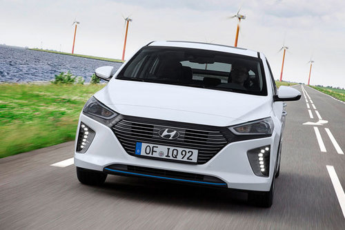AUTOWELT | Hyundai Ioniq Hybrid und Electric - erster Test | 2016 Hyundai Ioniq 2016