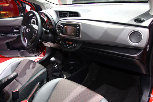 AUTOWELT | IAA 2011 | Toyota 