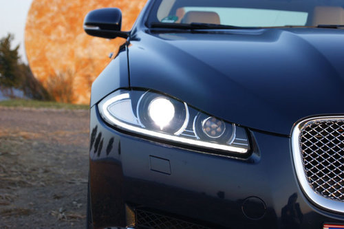 AUTOWELT | Jaguar XF 2,2 Diesel - im Test 