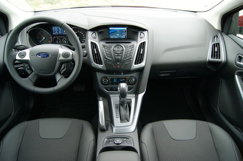AUTOWELT |Ford Focus Traveller 2,0 TDCi Powershift - im Test 