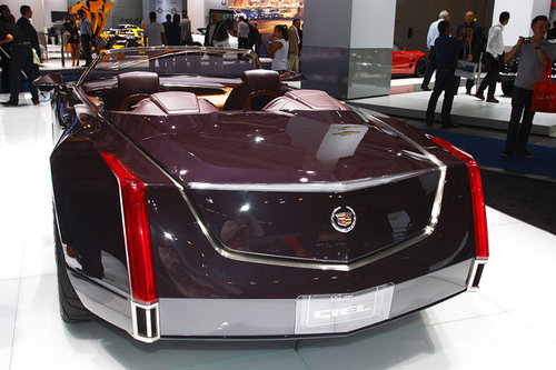 AUTOWELT | IAA 2011 | Cadillac 