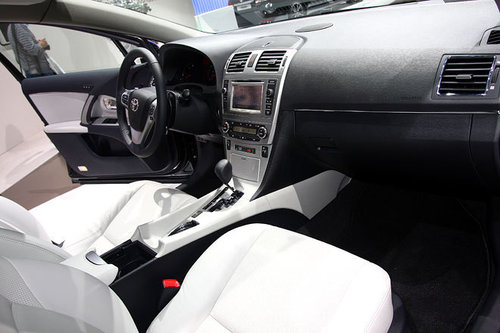 AUTOWELT | IAA 2011 | Toyota 