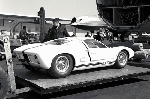 Gratulation! 50 Jahre Ford GT 40 