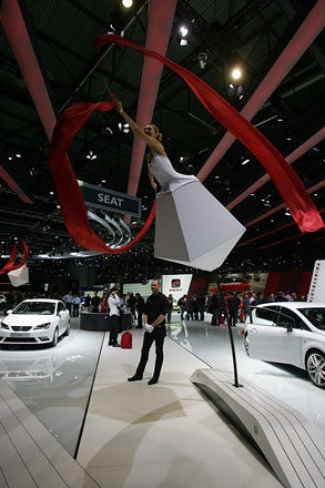 AUTOWELT | Genf 2012 | Messegirls 