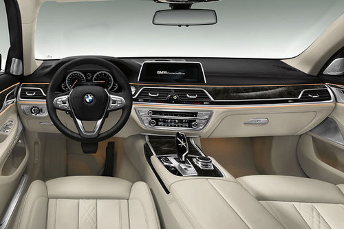 AUTOWELT | Erste Bilder des neuen BMW 7er | 2015 