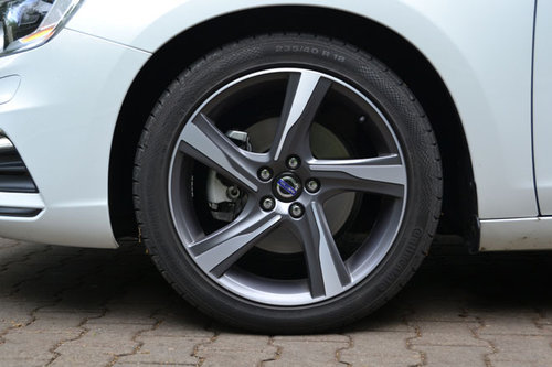 AUTOWELT | Volvo V60 D4 R-Design – im Test | 2014 