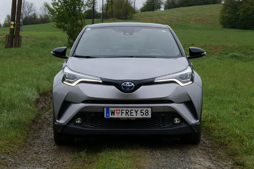 OFFROAD | Toyota C-HR 1,8 VVT-i Hybrid - im Test | 2017 Toyota C-HR Hybrid 2017