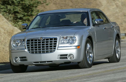 Detroit 2004: Chrysler 300 & Dodge Magnum 