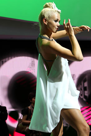 AUTOWELT | IAA 2011 | Messegirls 