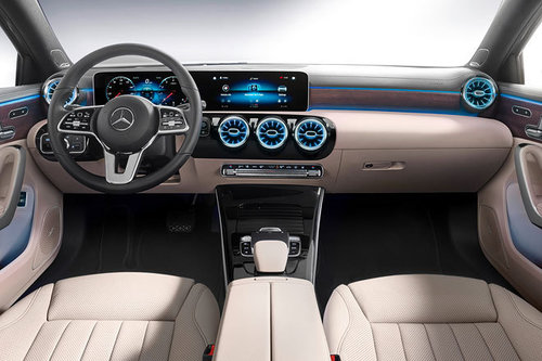 AUTOWELT | Neu: Mercedes A-Klasse Limousine | 2018 Mercedes A-Klasse Limousine 2018