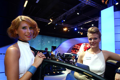 AUTOWELT | IAA 2011 | Messegirls 