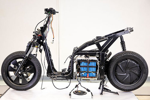 MOTORRAD | Seat baut einen Elektro-Motorroller | 2019 