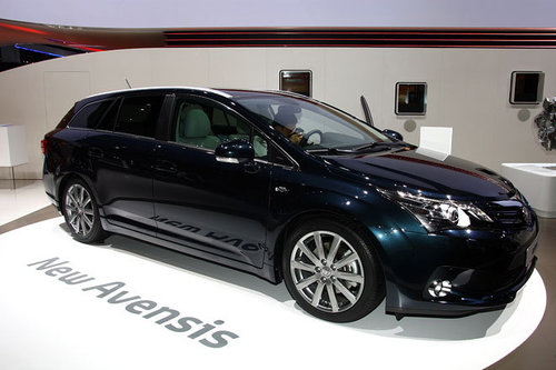 AUTOWELT | IAA 2011 | Toyota 