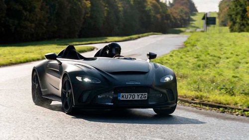 Bilder zum Aston Martin V12 Speedster 