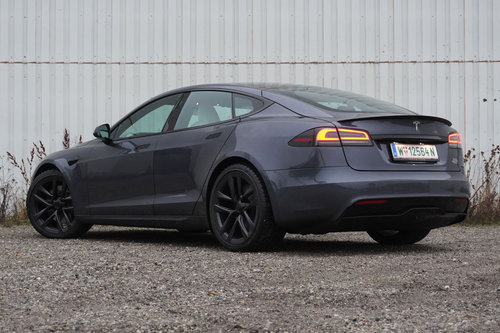 Neue schon gefahren: Tesla Model S Plaid 