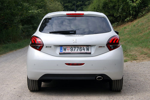 AUTOWELT | Peugeot 208 1.6 BlueHDi 120 GT Line - im Test | 2015 