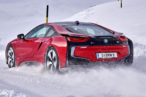 AUTOWELT | BMW – xDrive im Wintertest | 2016 BMW i8