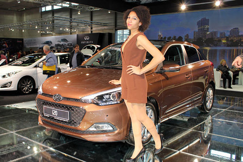AUTOWELT | Vienna Autoshow 2015 | Messegirls 