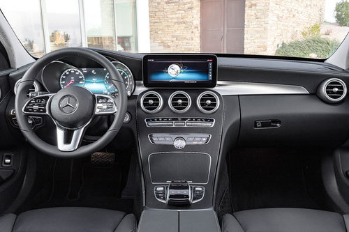 AUTOWELT | Genfer Autosalon: Facelift Mercedes C-Klasse | 2018 Meredes C-Klasse 2018