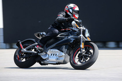 MOTORRAD | Harley-Davidson LifeWire - schon gefahren | 2015 