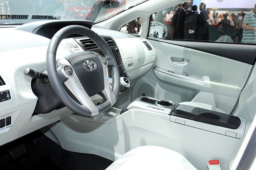 AUTOWELT | IAA 2011 | Toyota 