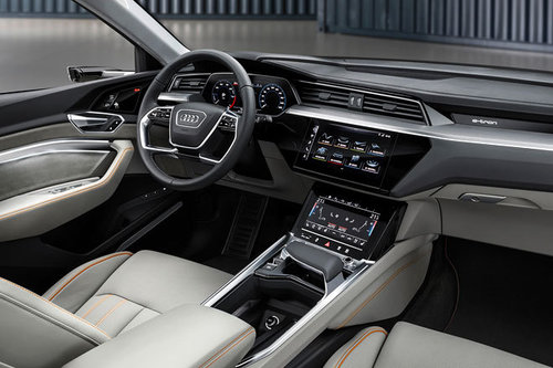 OFFROAD | Weltpremiere: Elektro-SUV Audi e-tron | 2018 Audi e-tron 2018
