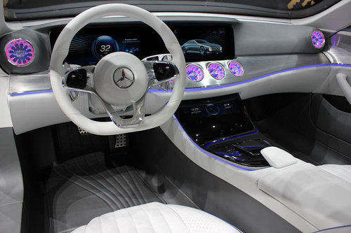 AUTOWELT | Mercedes-Transformation: Concept IAA | 2015 