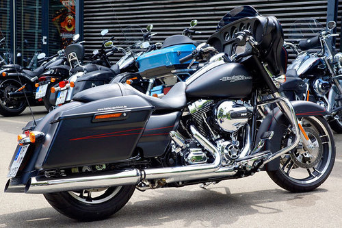 MOTORRAD | Harley-Davidson Street Glide Special - im Test | 2015 