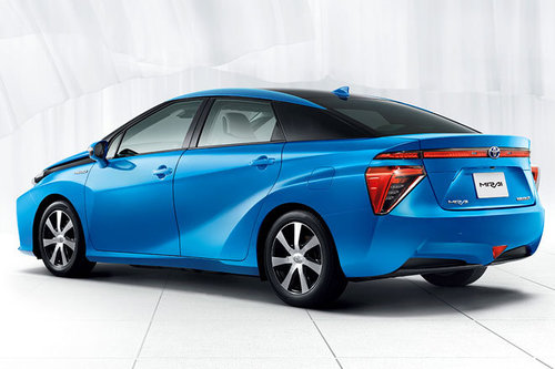 AUTOWELT | Erstes Brennstoffzellenauto: Toyota Mirai | 2014 