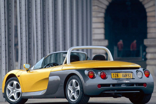 AUTOWELT | Classic-Meilensteine von Renault | 2018 Renault Sport Spider 1995