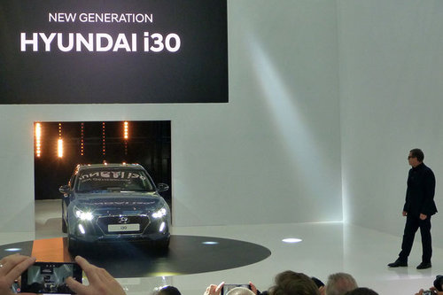 AUTOWELT | Pariser Autosalon: neuer Hyundai i30 | 2016 Hyundai i30 2016
