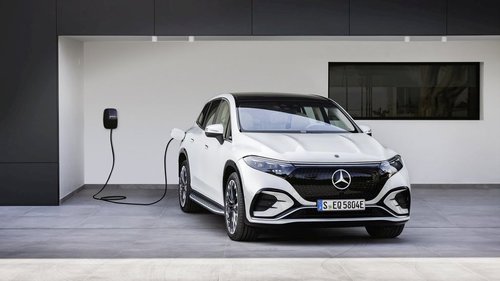 Mercedes EQS SUV vorgestellt 