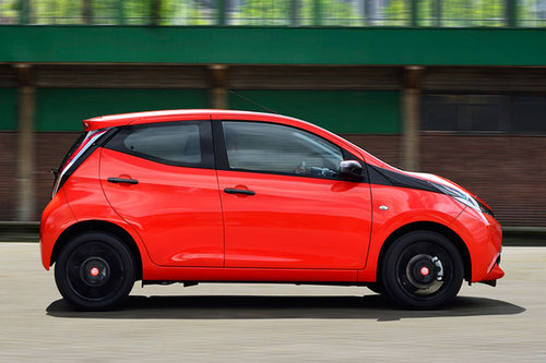 AUTOWELT | Toyota Aygo - schon gefahren | 2014 