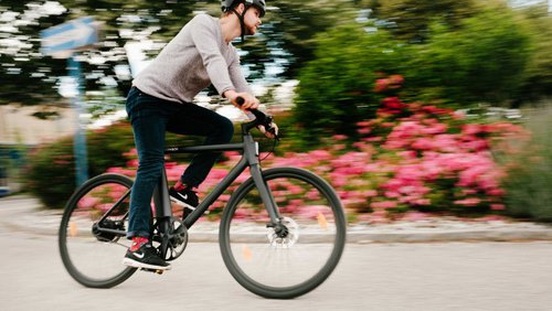 Test: Acht E-Bikes für die Stadt 