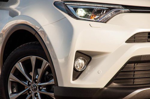 OFFROAD | Toyota RAV4 2,0 D-4D 2WD Lounge - im Test | 2016 