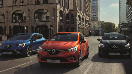Renault Clio: Rasante Fahrt durch die Geschichte 