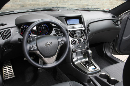 Hyundai frischt das Genesis Coupé auf 