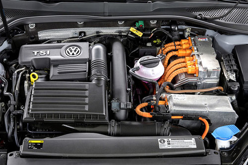 AUTOWELT | VW Golf GTE - schon gefahren | 2014 