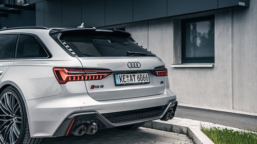 Audi RS6: Abgasanlage und Fahrwerk von Abt 