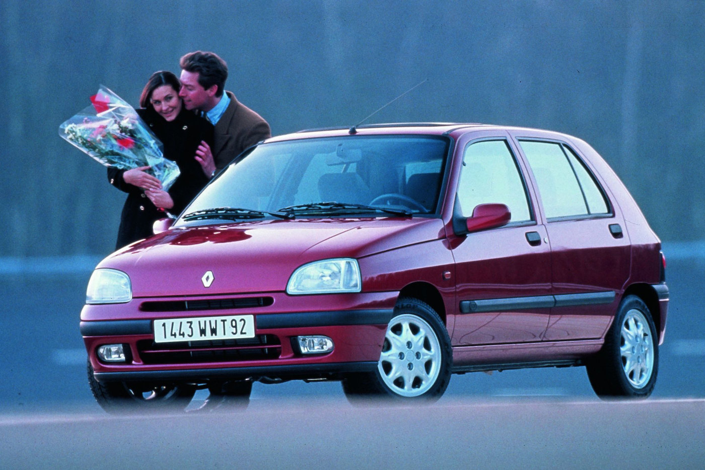 Vor 30 Jahren folgt der Kleinwagen Clio auf den Renault 5. 