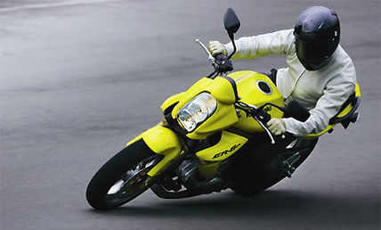 Kawasaki ER-6n - im Test - - ZWEIRAD motorline.cc