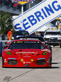 Pat's neues Arbeitsgerät - der Ferrari F430 GT2. 