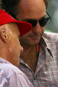  Niki Lauda, Gerard Berger, Abu Dhabi 2011