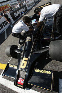  Bruno Senna, Lotus-Renault 98T, Suzuka 2010